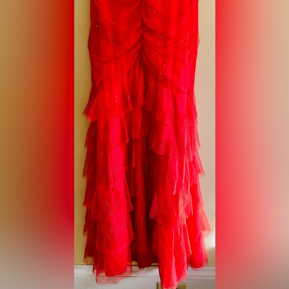 Ignite Evenings Size 2 Coral Color Prom Dress - Picture 4 of 15